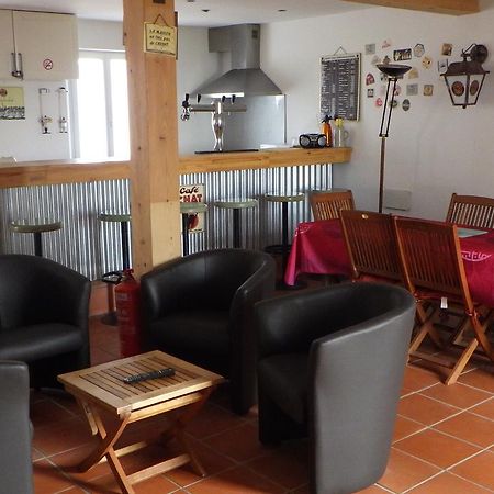 Les Gites Du Vieux Frene Longavesnes Kültér fotó
